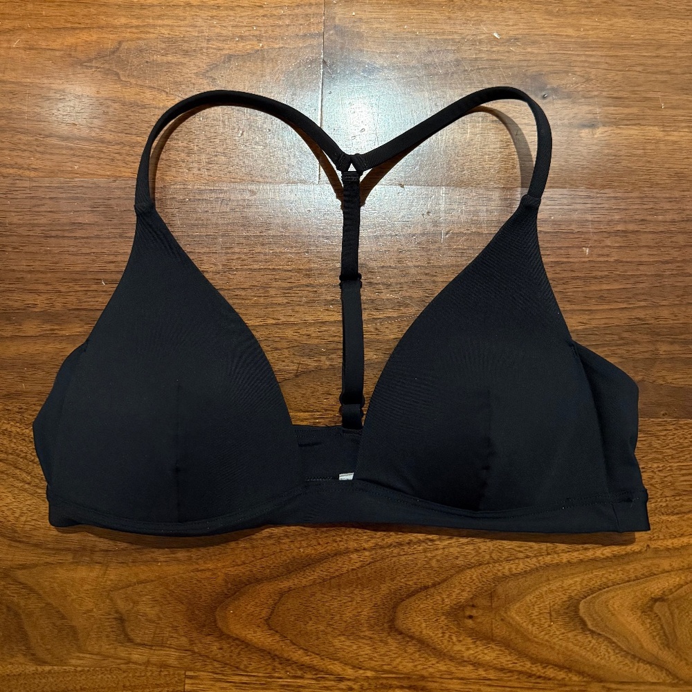 Lululemon Bikini Top Size 2 EUC